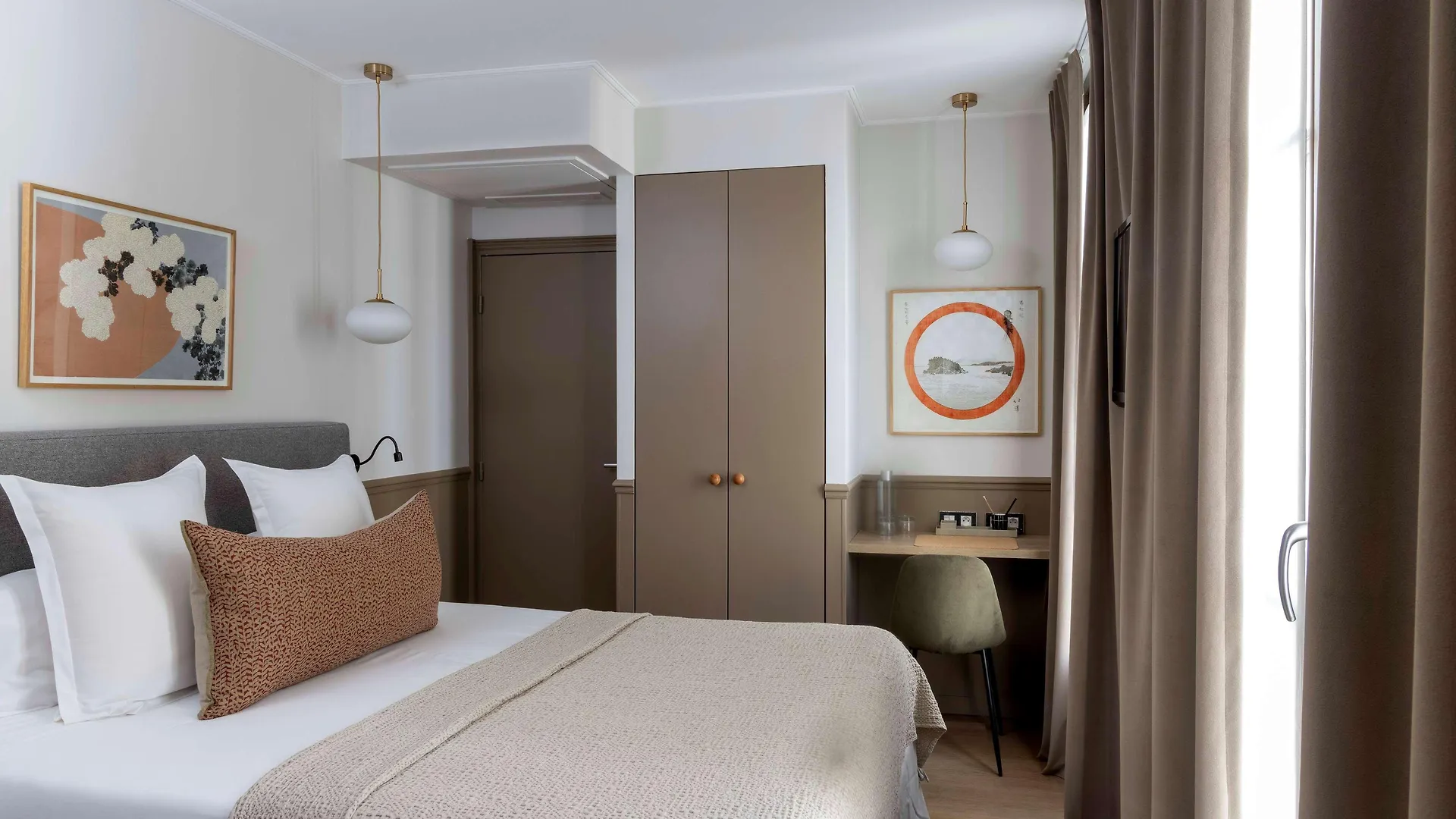 Hotel Le Petit Beaumarchais &