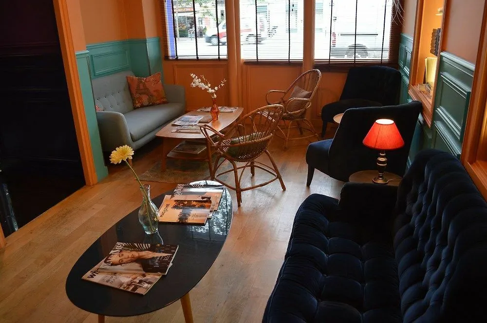 Le Petit Beaumarchais & 4* Paříž